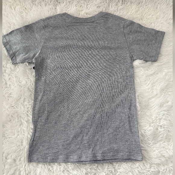 Team Athletics Atlanta Braves Baseball Boys Tee. Size Medium. New. - Picture 2 of 6